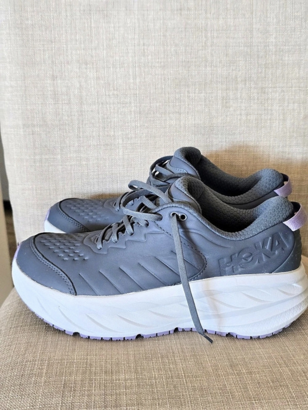 HOKA Bondi SR Women’s Size 9.5 Gray Leather Slip Resistant Work Shoes